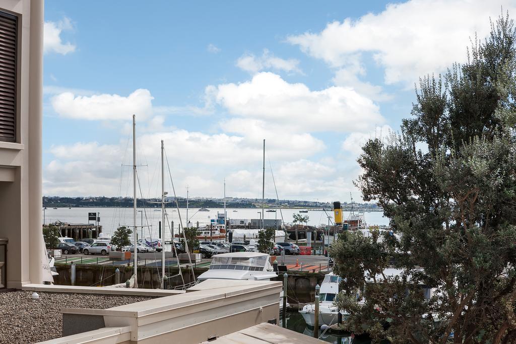 Cbd Viaduct Harbour Resortオークランド エクステリア 写真