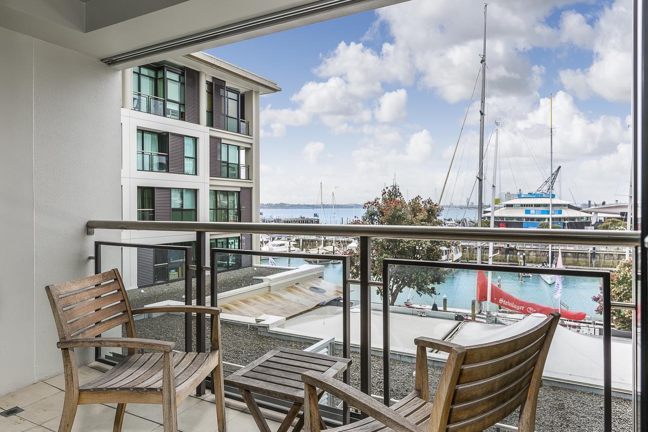 Cbd Viaduct Harbour Resortオークランド エクステリア 写真