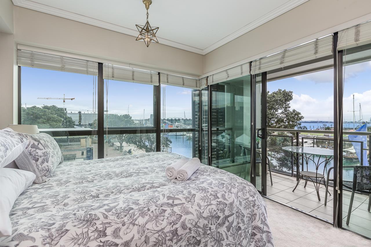 Cbd Viaduct Harbour Resortオークランド エクステリア 写真