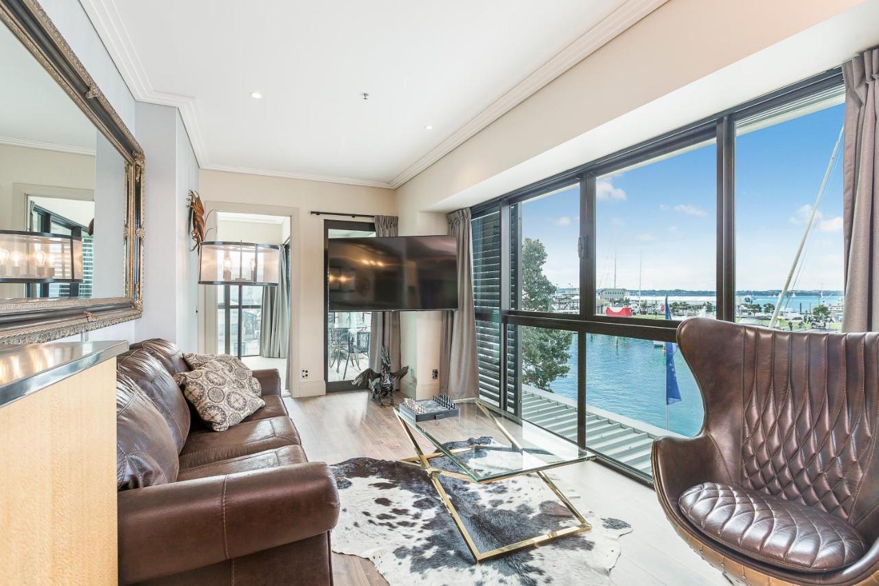 Cbd Viaduct Harbour Resortオークランド エクステリア 写真
