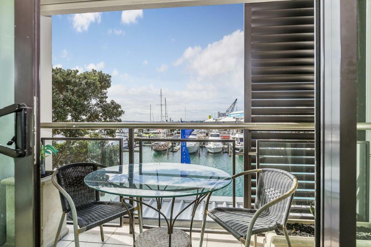Cbd Viaduct Harbour Resortオークランド エクステリア 写真